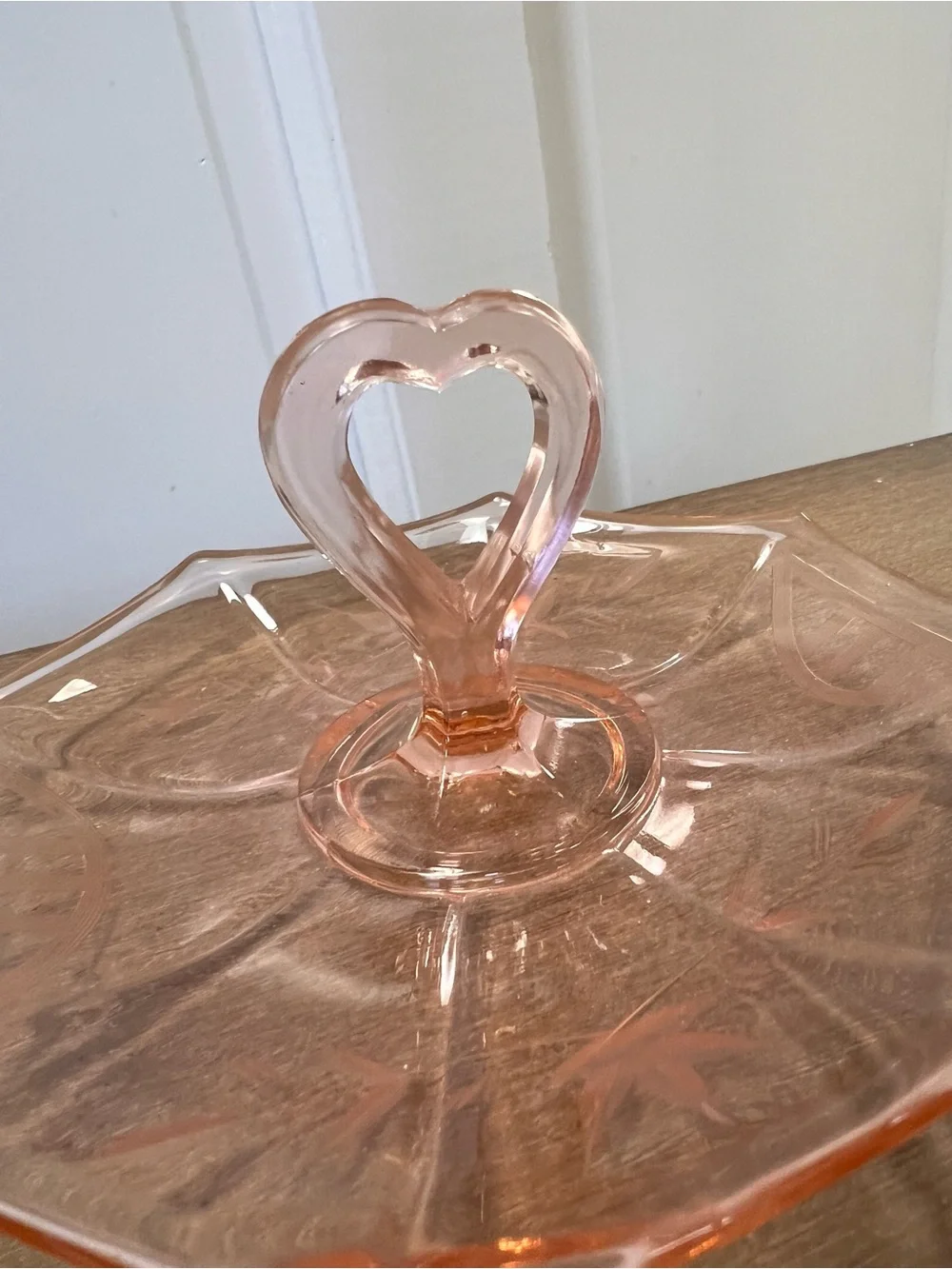 Vintage-Style Pink Glass Serving Tray with Heart Handle